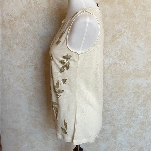 Tommy Bahama 👚Top👚 - Picture 3 of 8